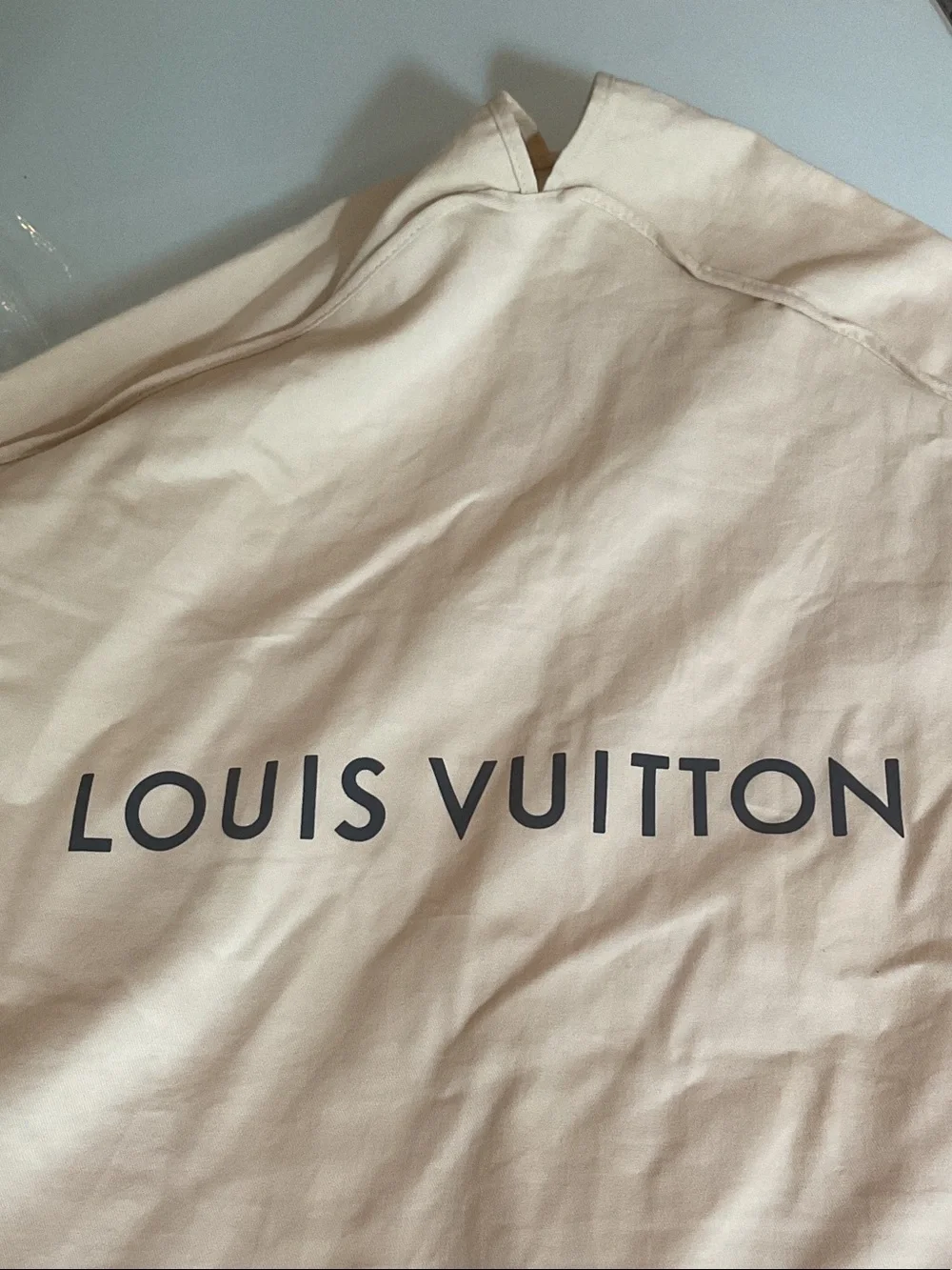 Louis Vuitton Beige Cotton Dust Bag with Logo 62 inches